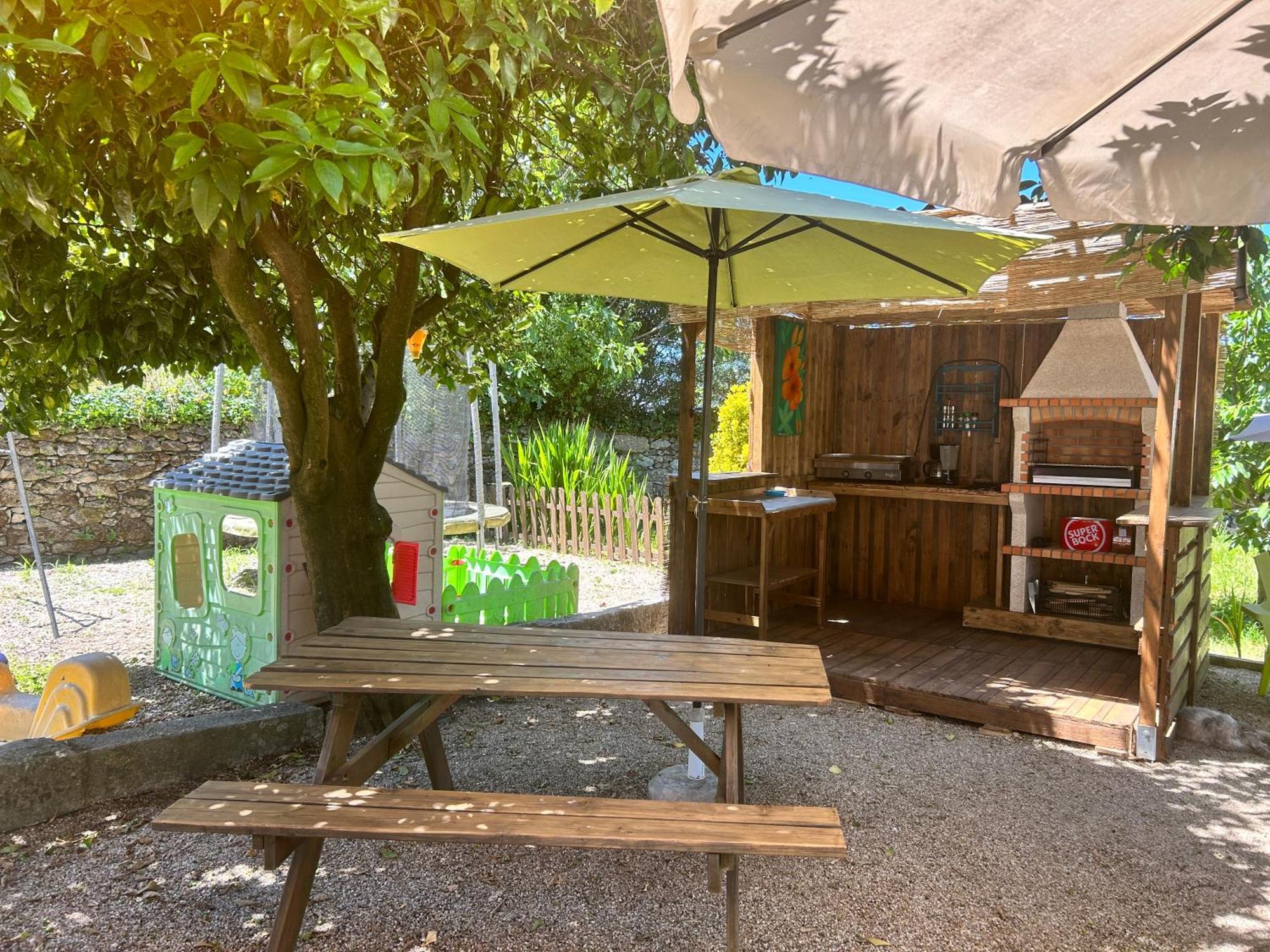 Bed and Breakfast Quinta De Areias Crespos Екстер'єр фото